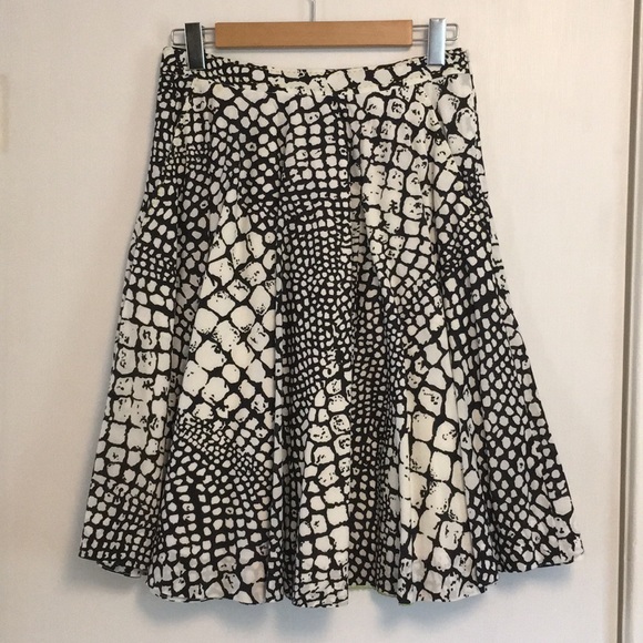 Anthropologie Dresses & Skirts - FINAL DROP Anthropologie Edme & Esyllte skirt